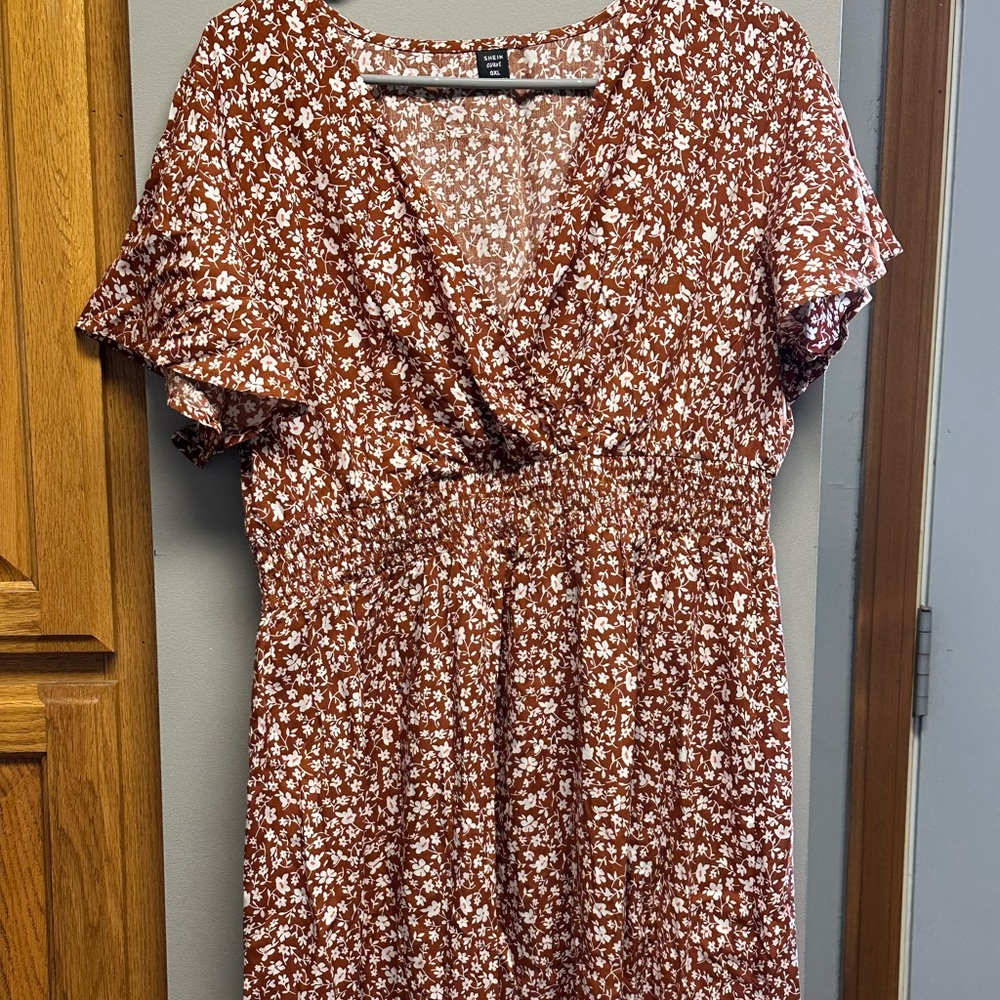 SHEIN Rust Floral Midi Dress